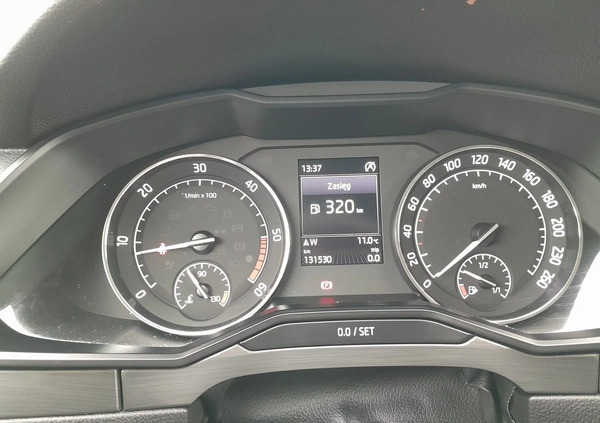 Skoda Superb cena 72900 przebieg: 125000, rok produkcji 2015 z Pakość małe 596